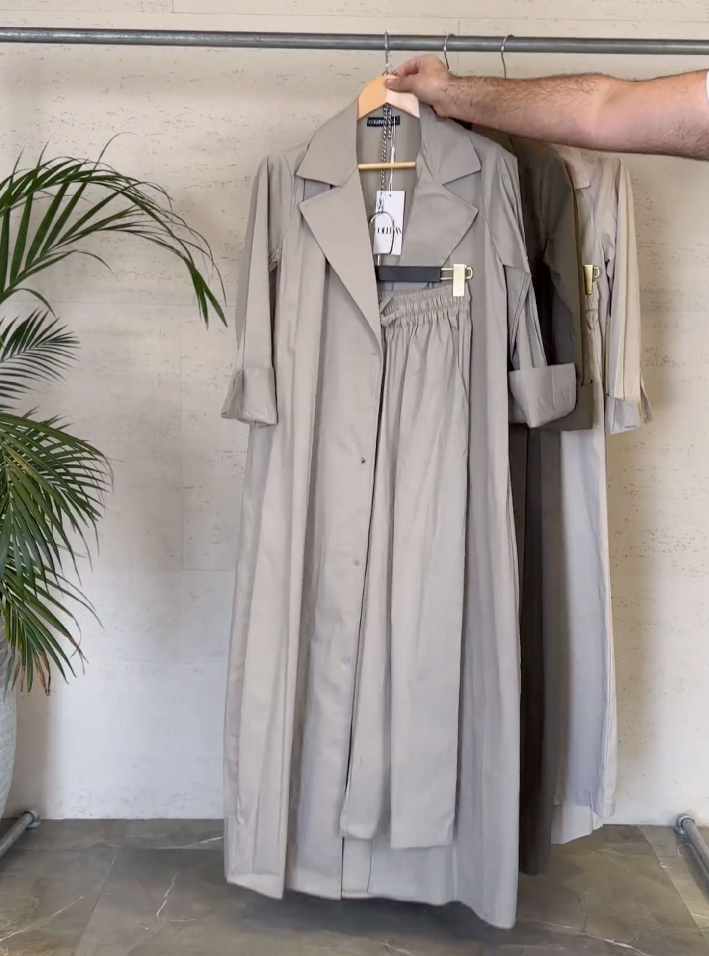 Western Trench Coat - (PRE ORDER / الطلبات المسبقة)